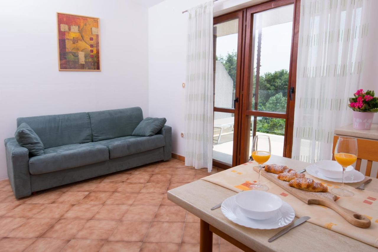 Apartments Mira 1 Premantura Dış mekan fotoğraf